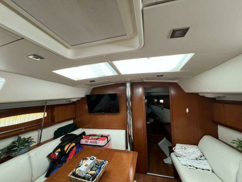 2007 Beneteau Oceanis