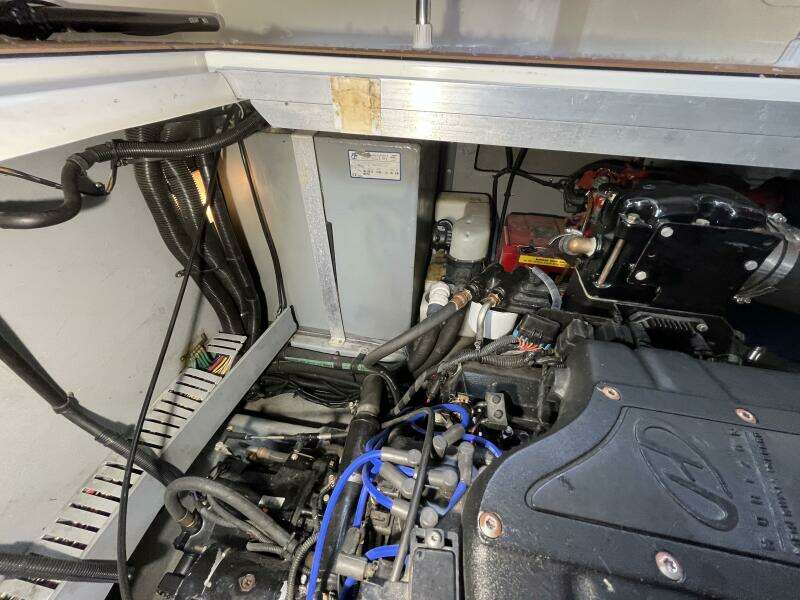 1999 Sea Ray 400 Sundancer