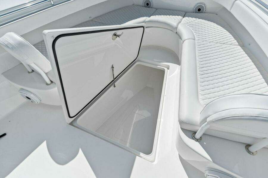 2023 Valhalla Boatworks V-41 Center Console