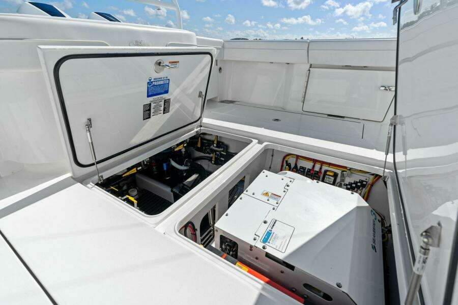 2023 Valhalla Boatworks V-41 Center Console