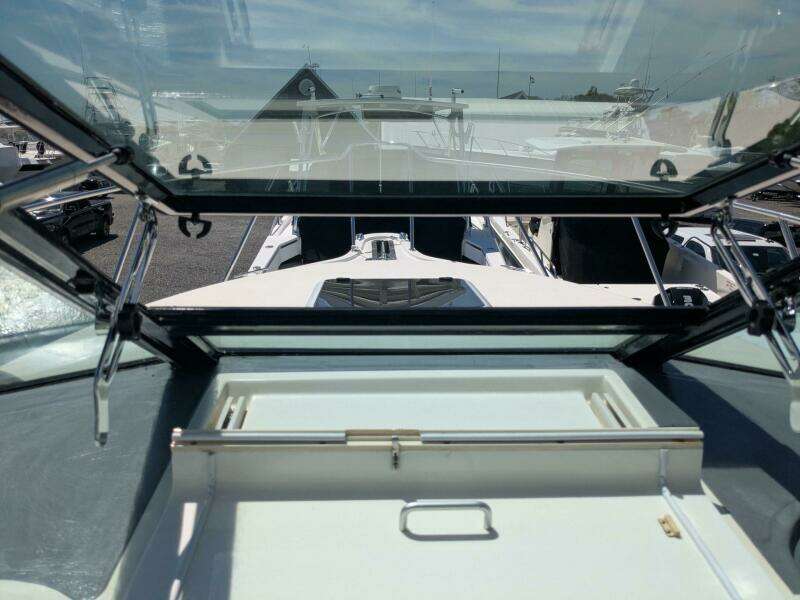 1995 Tiara Yachts 29 Open