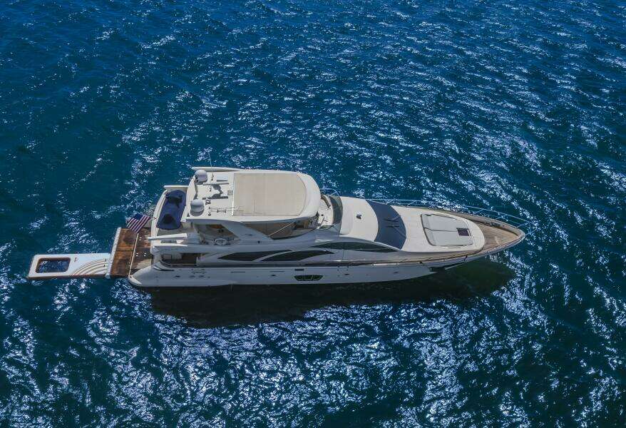 2008 Azimut 75
