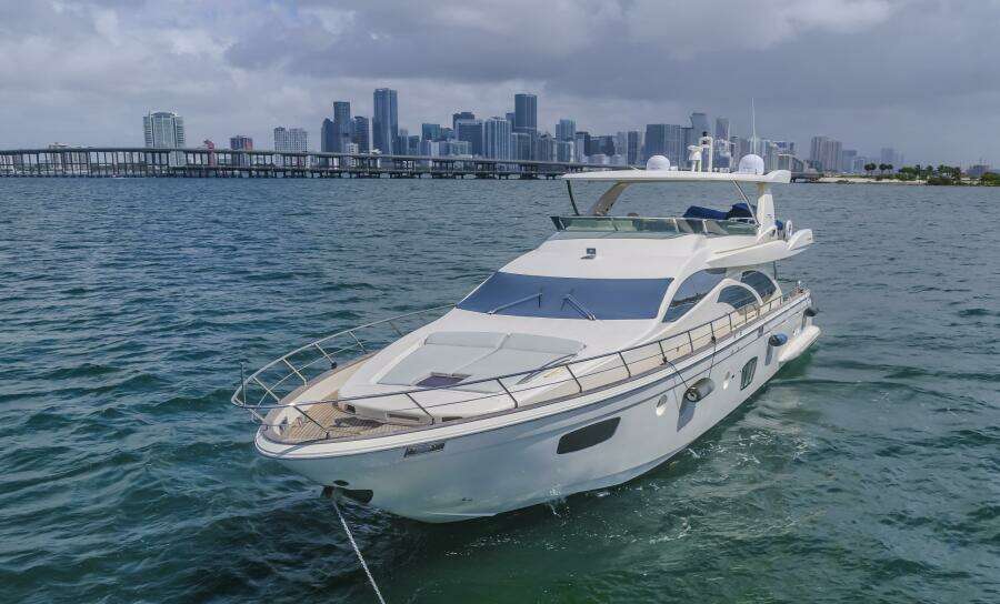 2008 Azimut 75