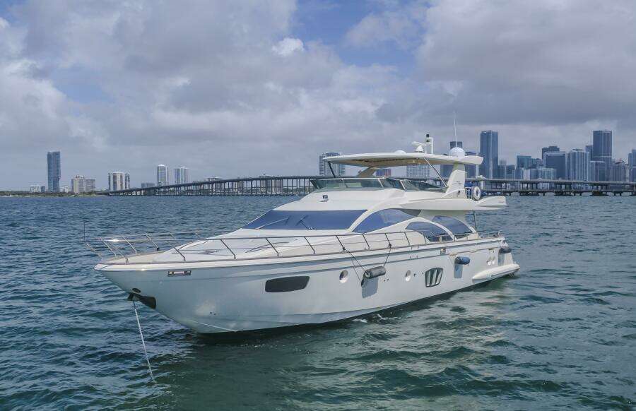 2008 Azimut 75