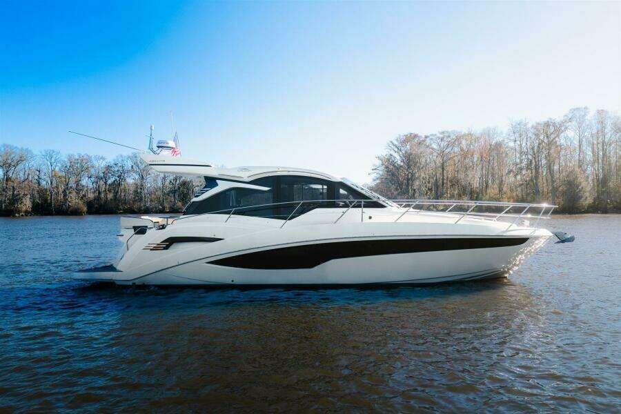 2023 Galeon 425 HTS