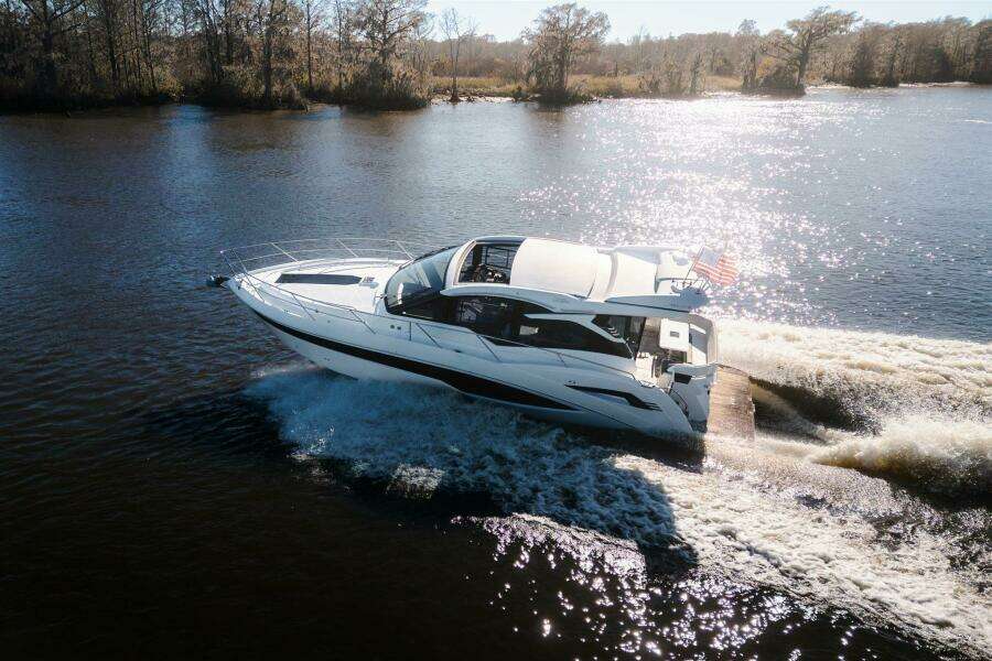 2023 Galeon 425 HTS