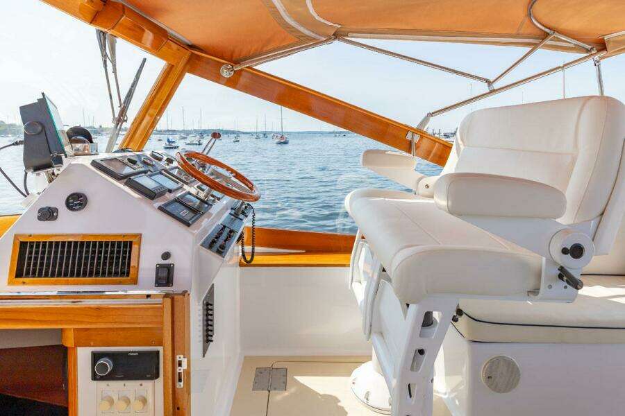 Helm, Side View, Looking Outboard