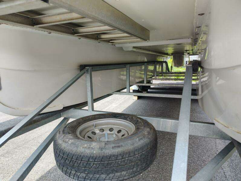 2017 Catamaran Cruisers Lil Hobo 31