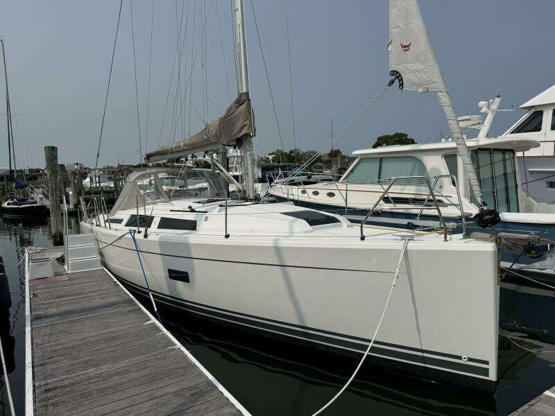 2018 Hanse 348