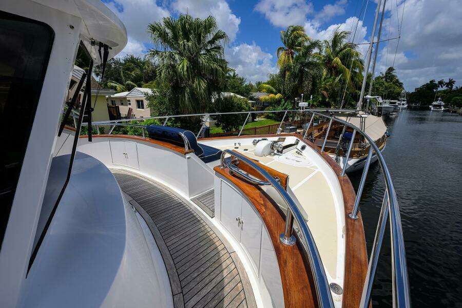 2001 Ocean Alexander 602 MKI