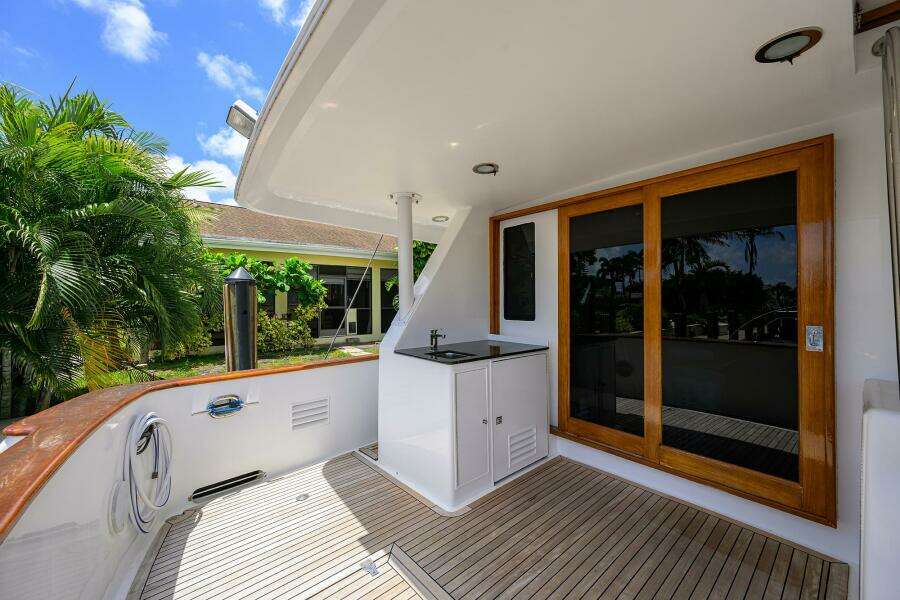 2001 Ocean Alexander 602 MKI