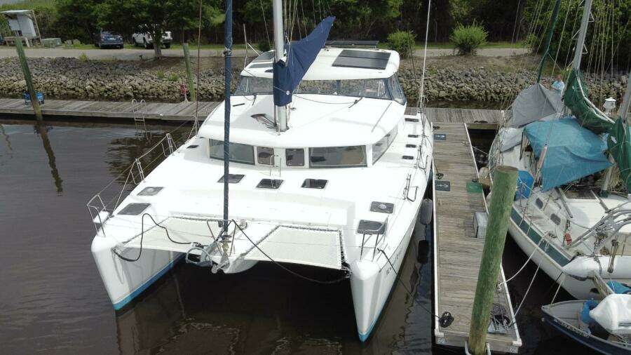 2008 Lagoon 420 Owner's Version