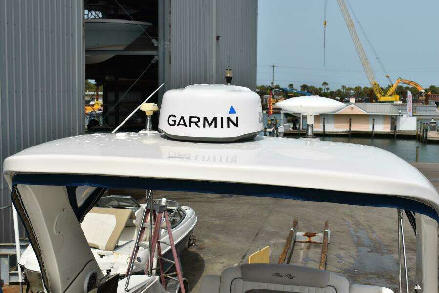 2011 Sea Ray 310 Sundancer