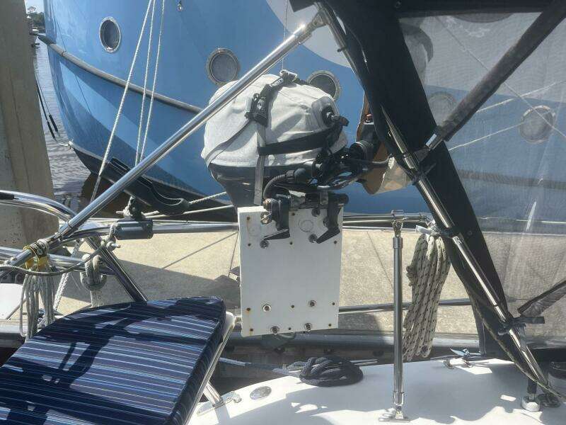 1999 Catalina 42 MK II