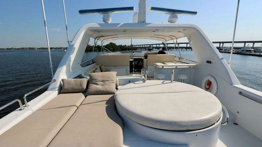 MY DESTINY 98'/29.87m Destiny 2001