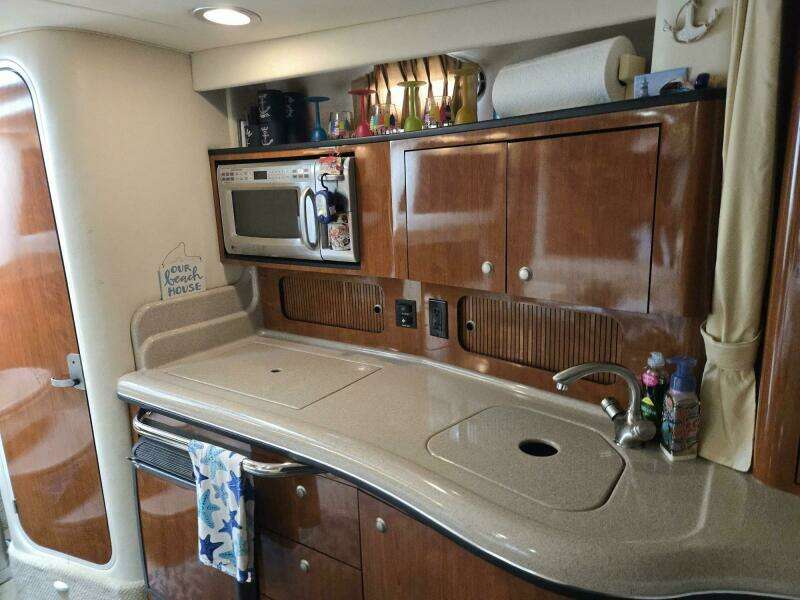 2006 Sea Ray 320 Sundancer