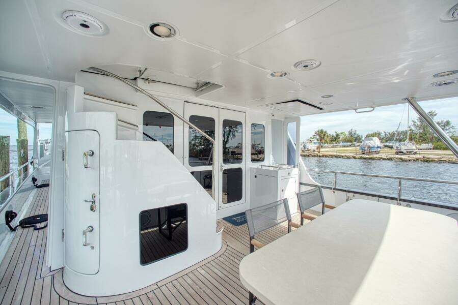 2023 Marlow Explorer 70E-CB