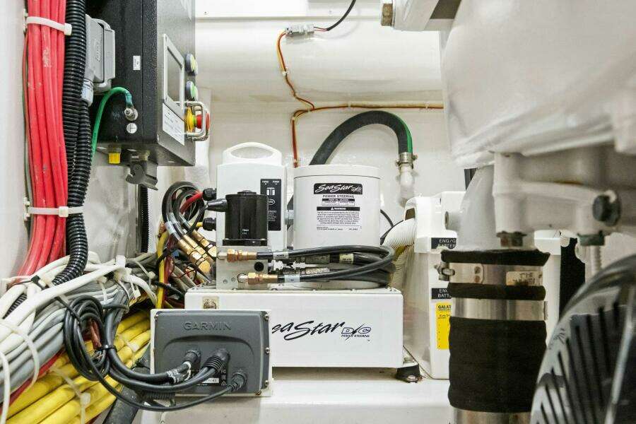 2015 Viking 52 Open "Terrabbean" - Engine Room