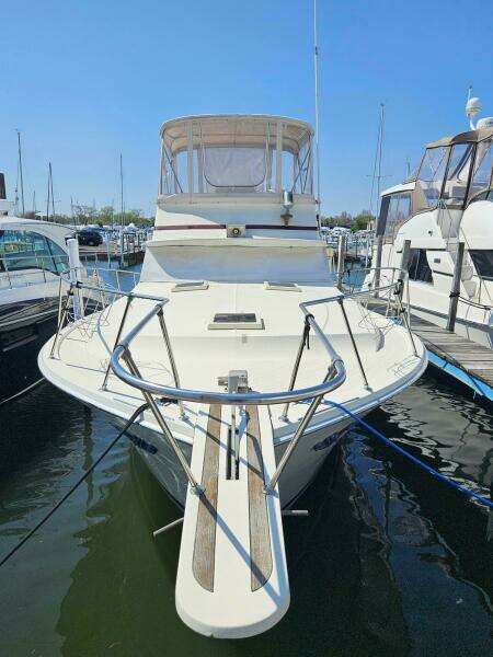 1977 Viking 43 Aft Cabin