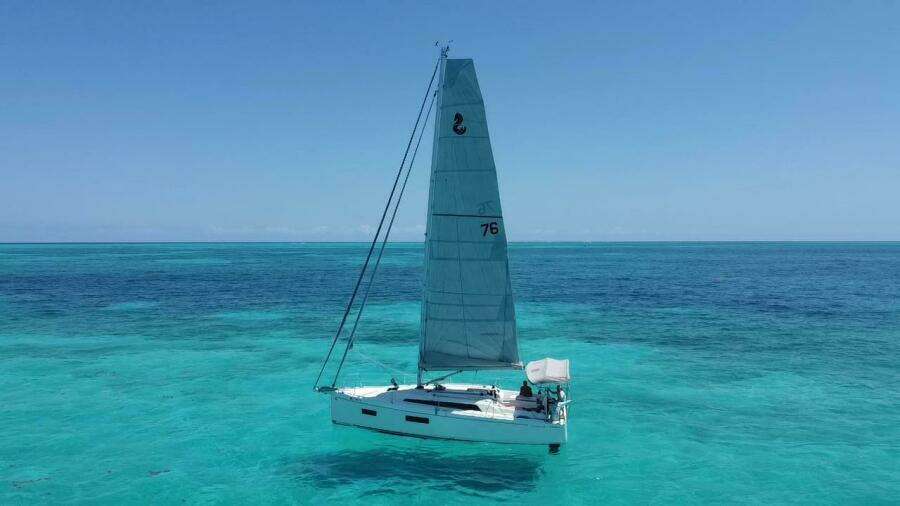 2023 Beneteau Oceanis 34.1