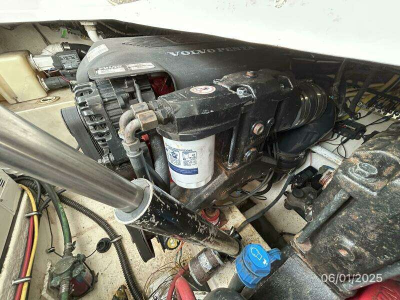 29' Chaparral starboard main engine