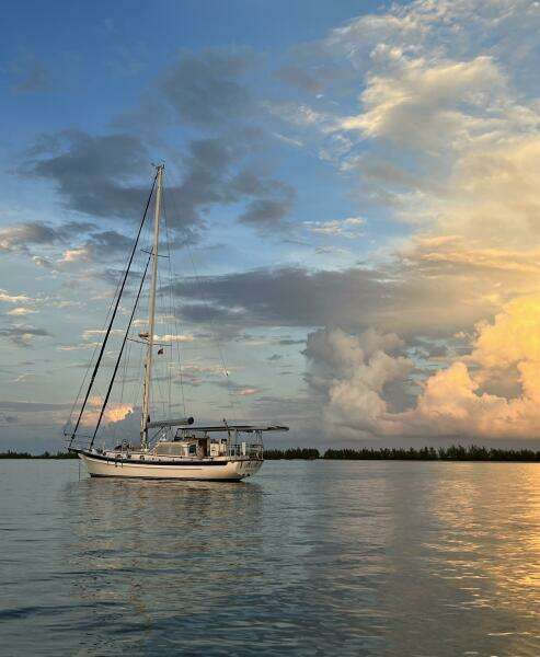 2005 Cabo Rico 42 Pilothouse