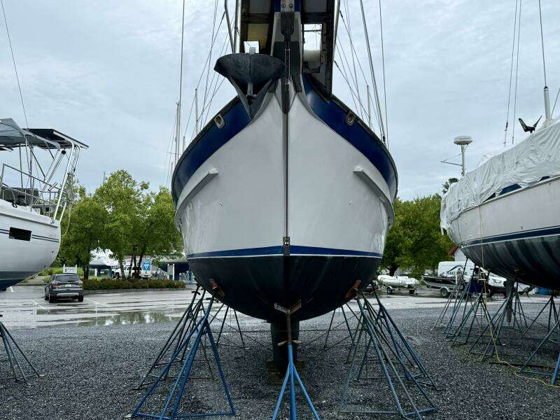 2005 Cabo Rico 42 Pilothouse