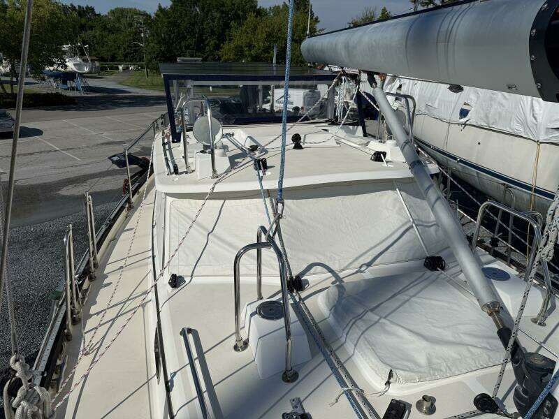 2005 Cabo Rico 42 Pilothouse