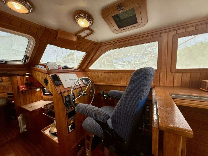 2005 Cabo Rico 42 Pilothouse