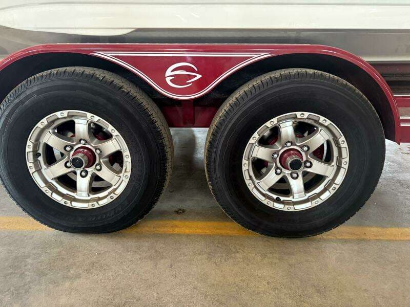 2015 Crownline 285 SS