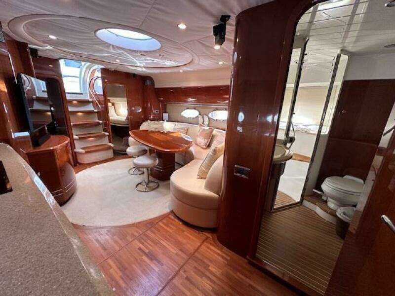 2006 Viking Princess 58V