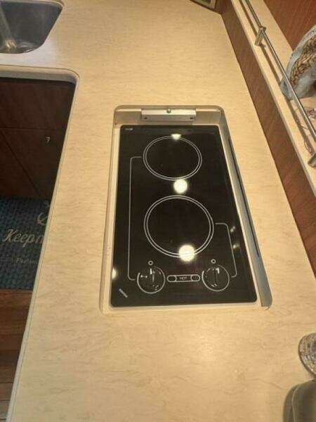 2006 Tiara Yachts 43 Sovran