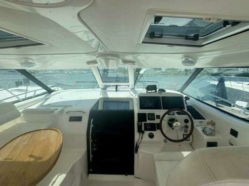 2006 Tiara Yachts 43 Sovran