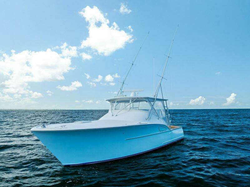 2018 Custom Carolina 35 Express