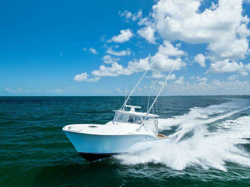 2018 Custom Carolina 35 Express