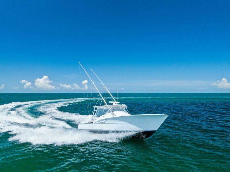 2018 Custom Carolina 35 Express