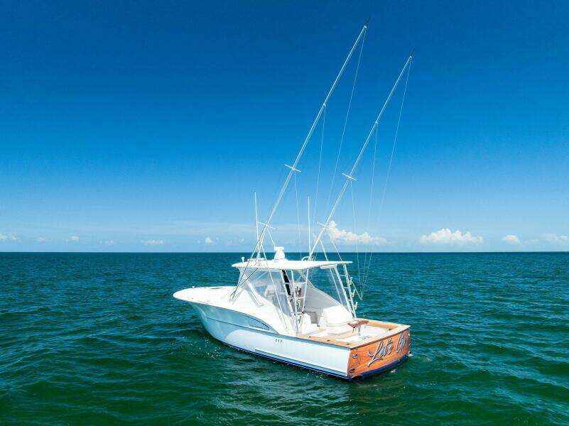 2018 Custom Carolina 35 Express