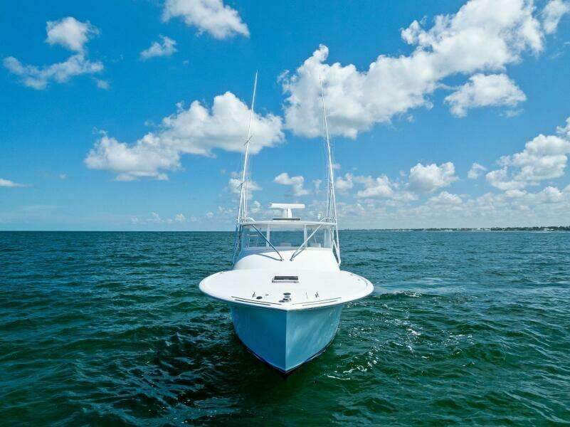 2018 Custom Carolina 35 Express