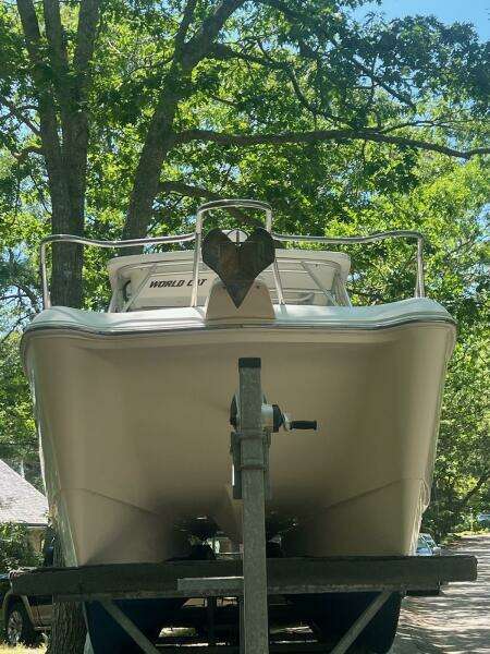 2007 World Cat 270 SD