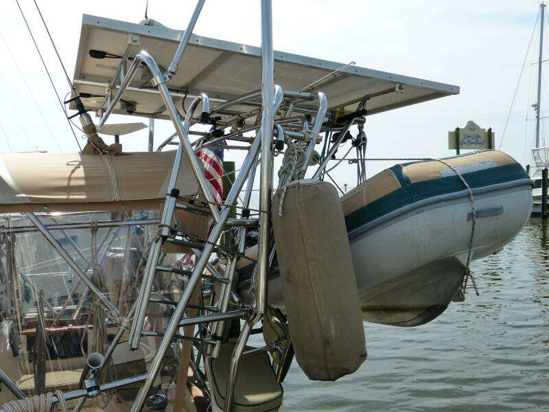 2000 Island Packet 420