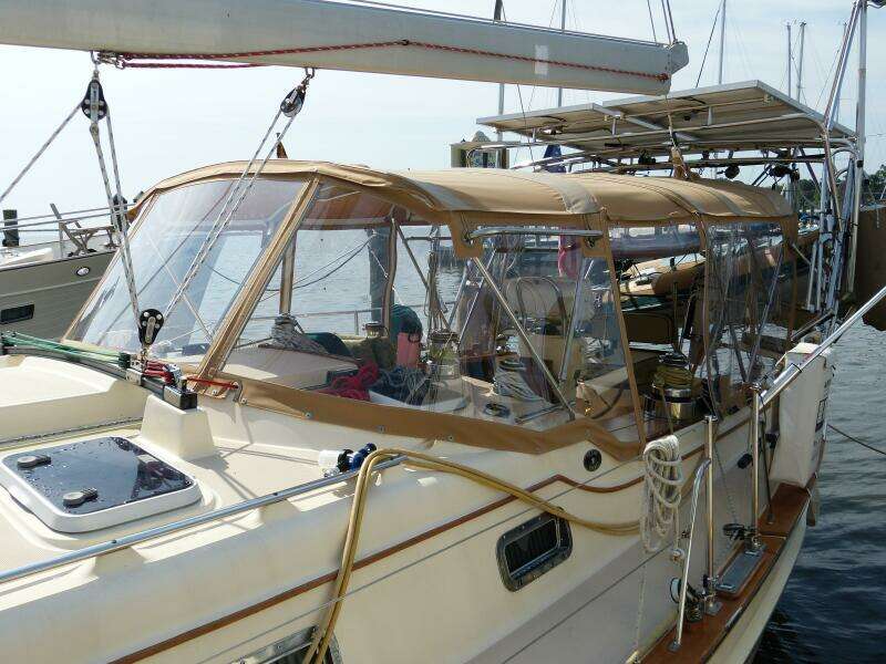 2000 Island Packet 420