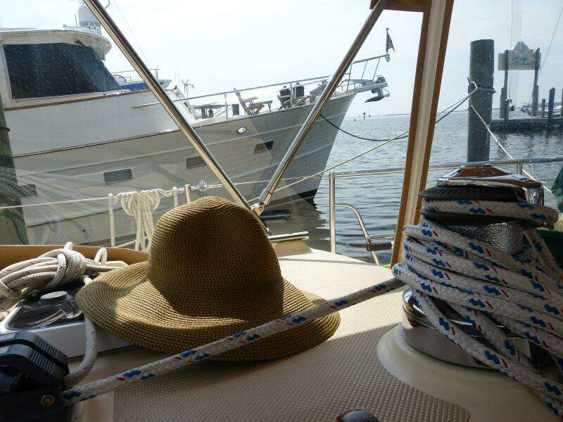 2000 Island Packet 420