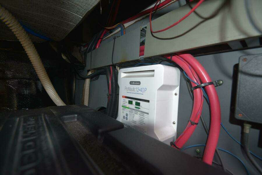 2000 Sea Ray 480 Sedan Bridge Power 9850225 983774569 0 240620250708 65