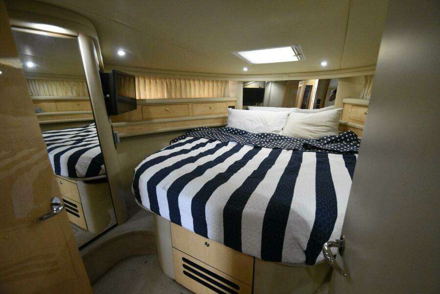 2000 Sea Ray 480 Sedan Bridge Power 9850225 983774517 0 240620250704 15