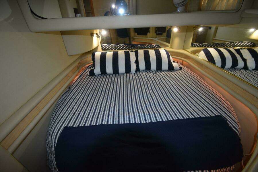 2000 Sea Ray 480 Sedan Bridge Power 9850225 983774523 0 240620250704 19