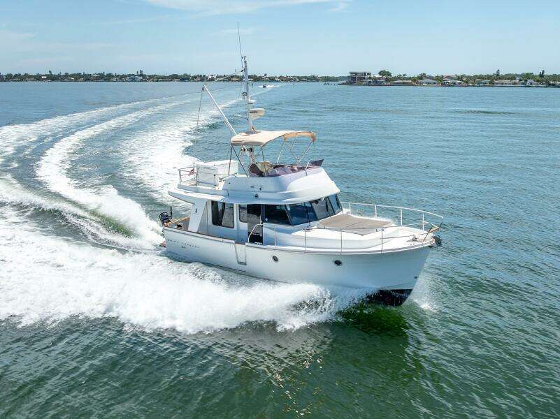 2015 Beneteau Swift Trawler 34