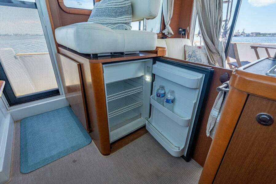 2015 Beneteau Swift Trawler 34
