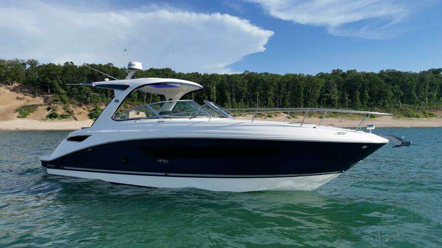 2019 Sea Ray 350 Sundancer
