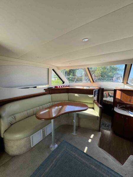 34c Silverton salon dining 