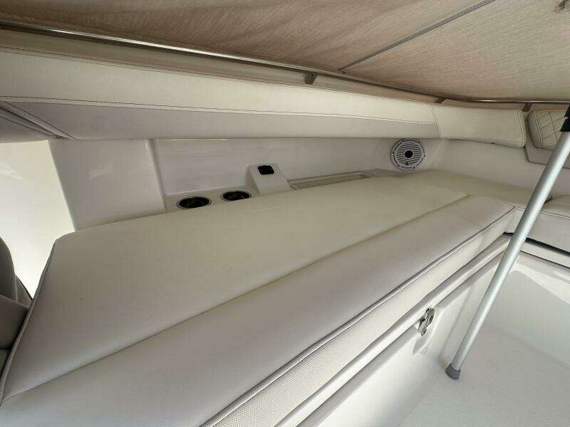 2024 World Cat 280CCX